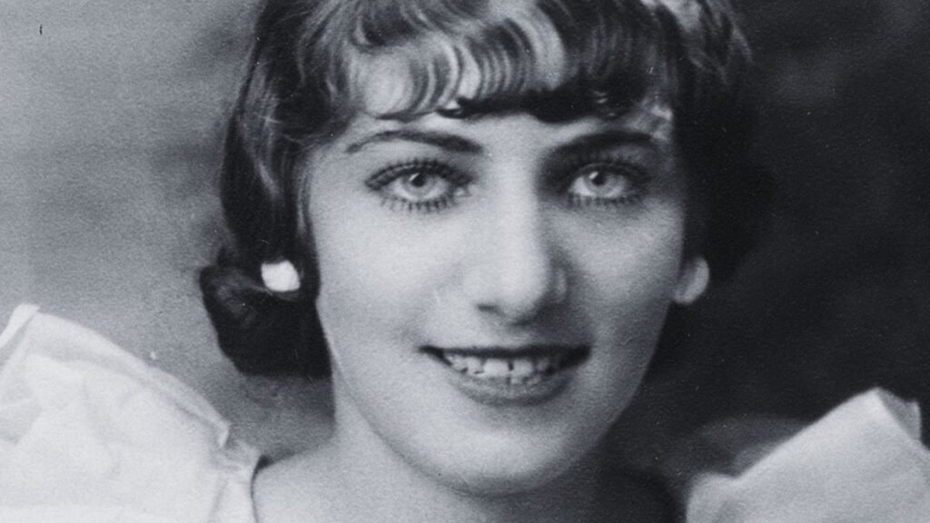 helen kardashian